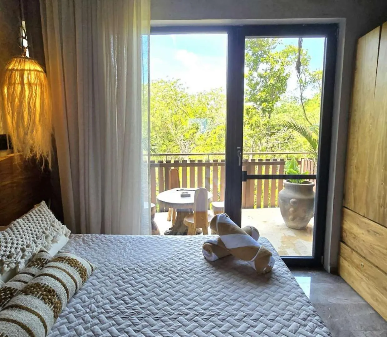 Designer Cave Condo With Beach Club Included - Hotel Zone 图卢姆